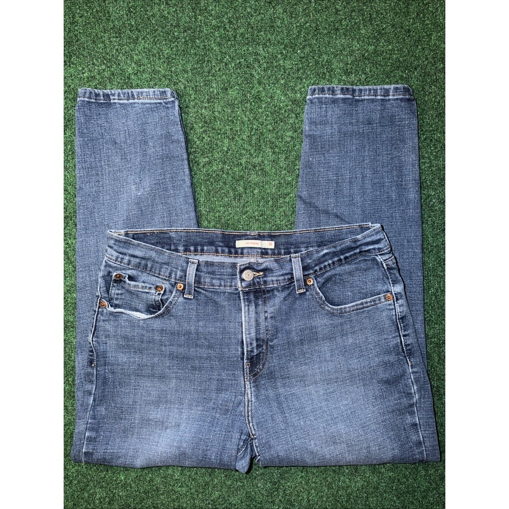 Levi Strauss Boyfriend Blue Jeans Women's Size 31 X 27 (25L) 041
